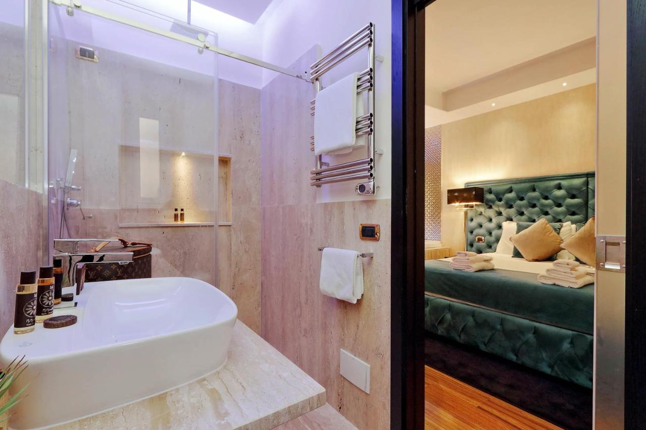 Spanish Hills Collection Luxury Suites & Jacuzzi Рим Экстерьер фото